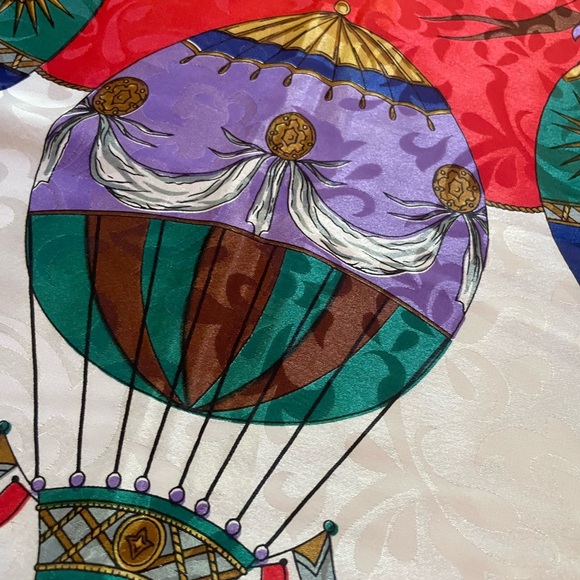 Vintage Hermes silk scarf - Picture 6 of 7